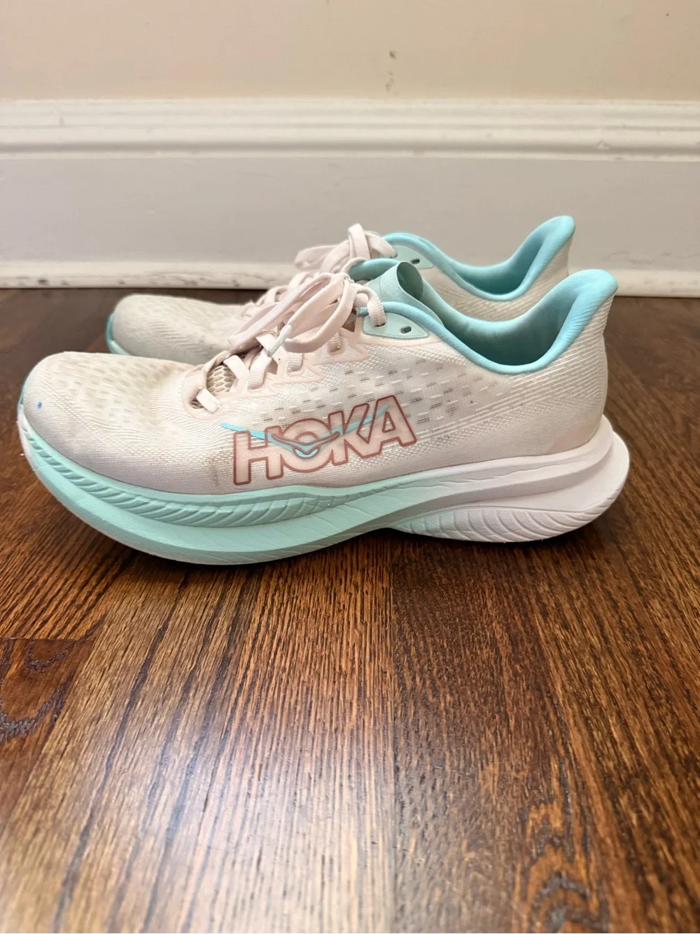 Hoka lightweight responsive